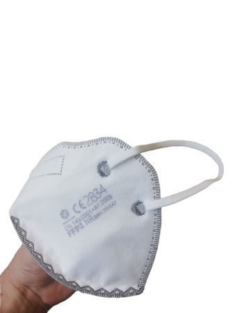 Półmaska z filtrem FFP2 z grafenem, Certyfikowana + 12 x PEDIGREE Przysmak dentystyczny średnie rasy Dentastix 77 g